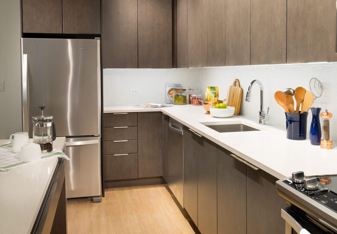Deedee'S Sky Rise Apartments At Newport II Jersey City Esterno foto